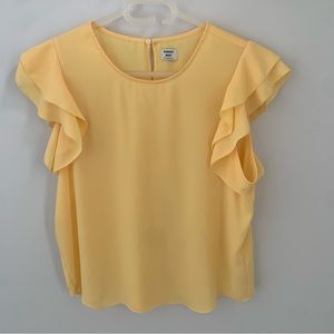 Aritzia Sunday Best O’Hara Top Size M, Yellow